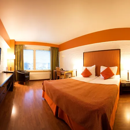 Restaurant Seurahovi מלון פורבו