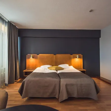 Restaurant Seurahovi מלון פורבו